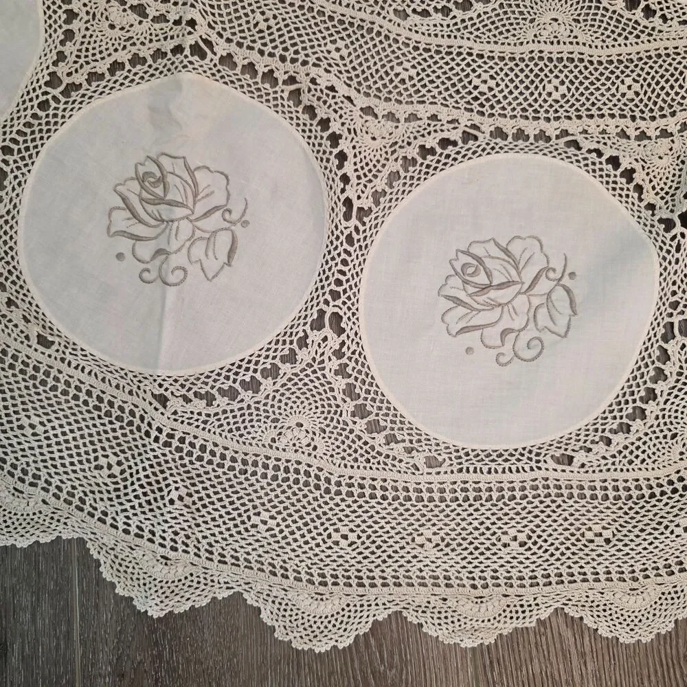 70 Inch round Cotton Crochet Lace Tablecloth Beige Vintage Woven Dining Kitchen
